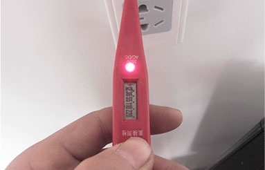 What should I do if the zero live wire is live?